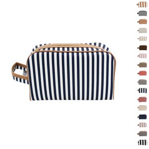 Nécessaire 15x22x8,5cm em Poliéster Estampas Sortidas Cingel