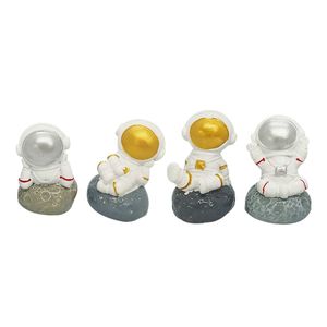 Kit Astronautas Decorativos 4 Peças em Resina Charti