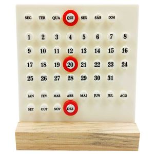 Calendário Decorativo 16x14,5cm  em MDF Interponte