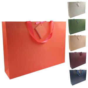 Sacola P/ Presente Color 42x30cm em Papel Tokyo Design