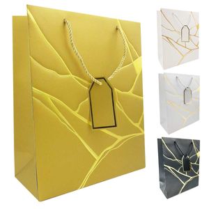 Sacola P/ Presente Gold 32x26cm em Papel FWB