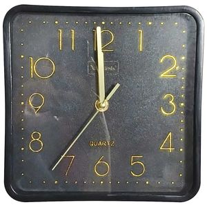 Relógio de Parede Prestige 20cm em Plástico Wellmix