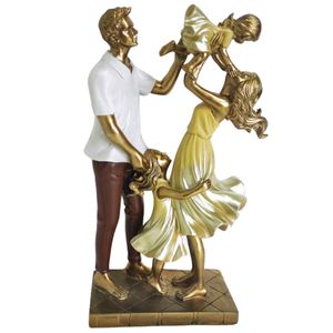 Família Decorativa 13,5x26cm em Resina Mabruk